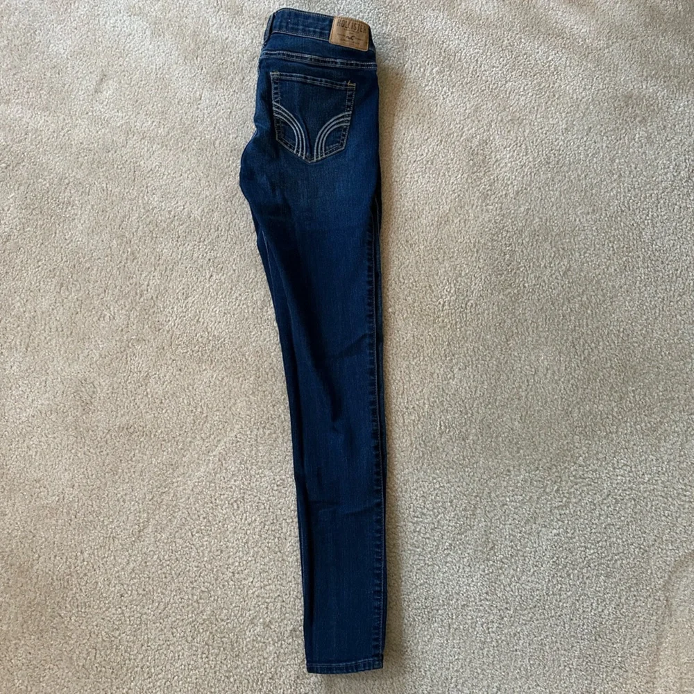 Hollister Super Skinny Jeans